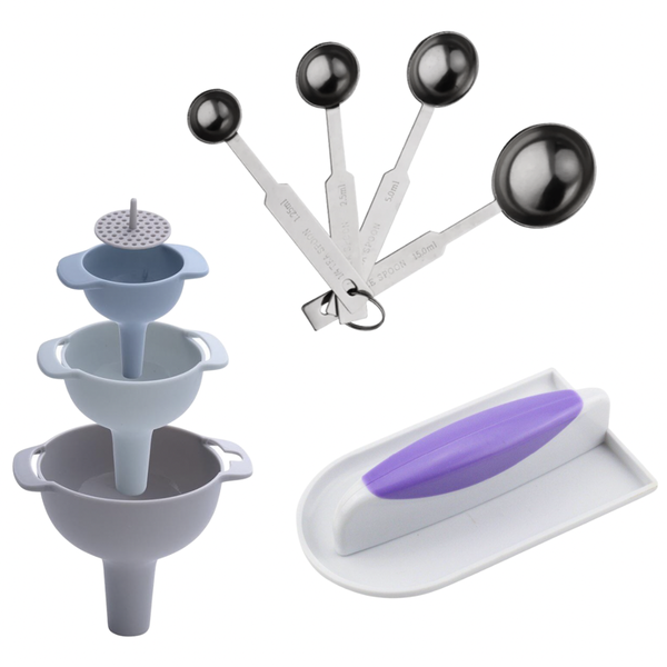 Funnels, Measuring Spoons and Icing Smoother Kit