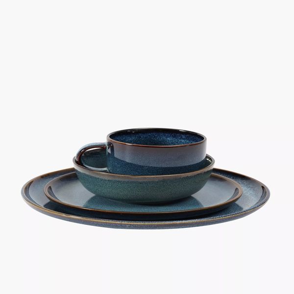 16 Piece Reactive Glaze Dinnerware Set