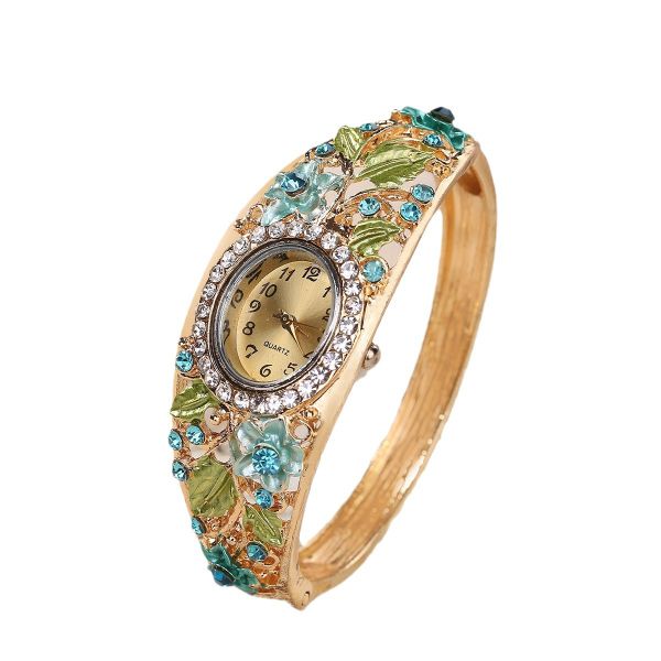 IPSTYLE Luxury Bracelet Quartz Watches Versatile Women's Watch