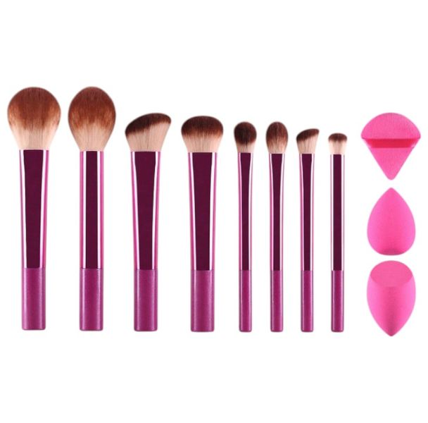 11-Piece Synthetic Makeup Brush Set With Beauty Blenders - Purple