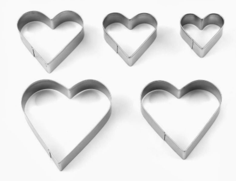 Gtmkina 5 Piece Stainless Steel Heart Cookie Cutter Set