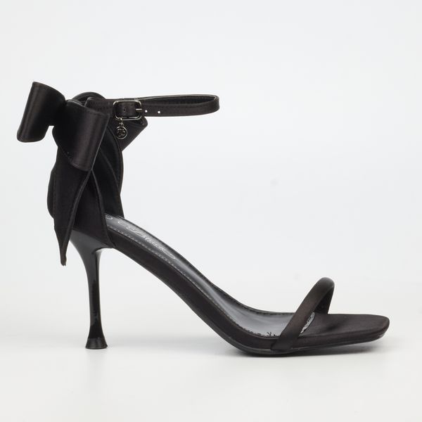 Miss Black Chanel 1 Women Satin High Heels - White