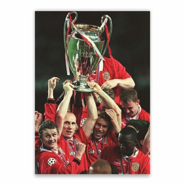 United Trophy Lift Champions League Poster - A1