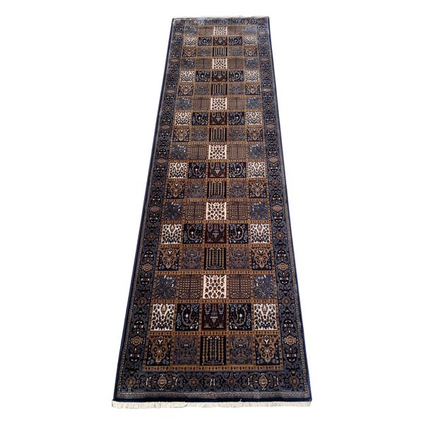 Persian Blue &amp; Beige Bakhtiyari Design Runner - Rug