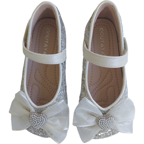 Girls cream pumps deals