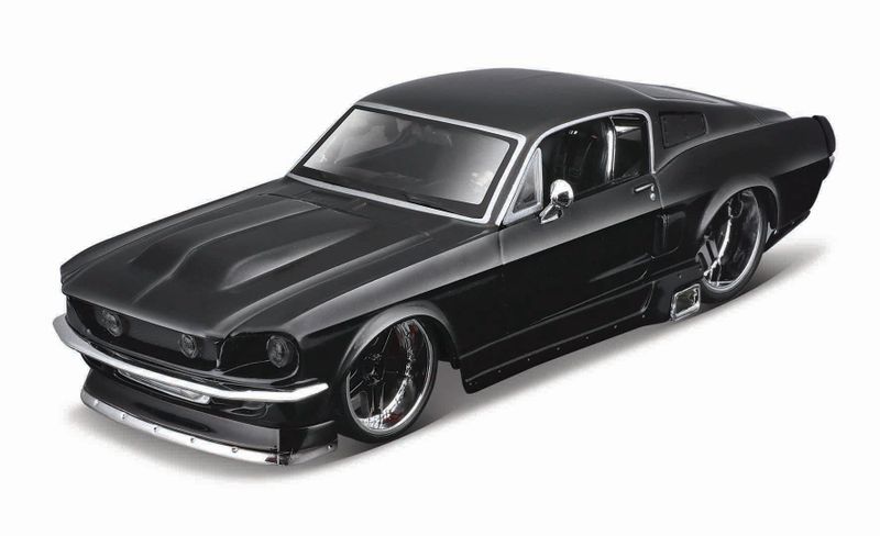 Maisto 1/24 Ford Mustang GT 1967 DESIGN Kit - Black