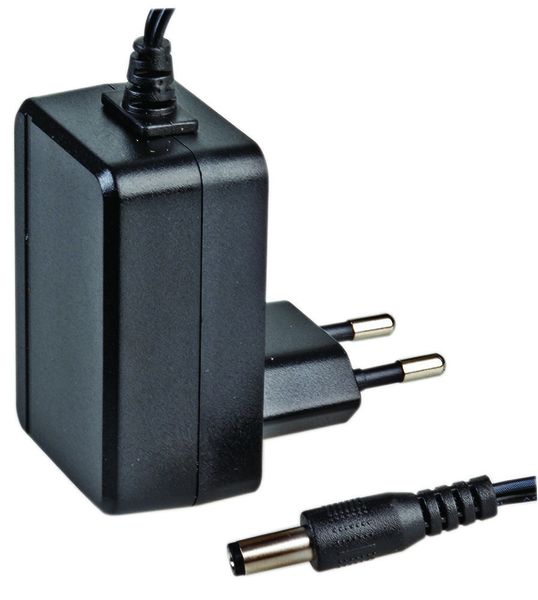 Multicomp Pro (MP004758) AC/DC Power Supply, 15 W, 5 V, 3 A