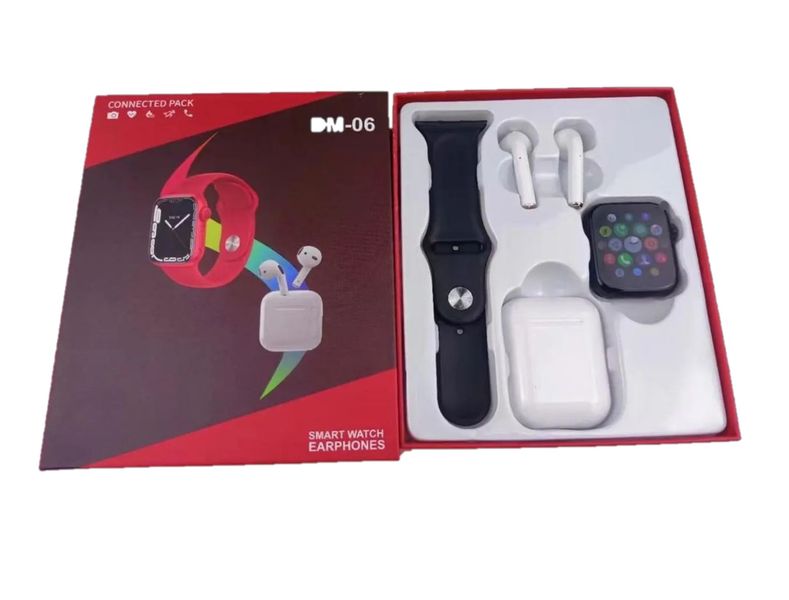 Smart Watch 8 DM-06 Plus Wireless Earphones