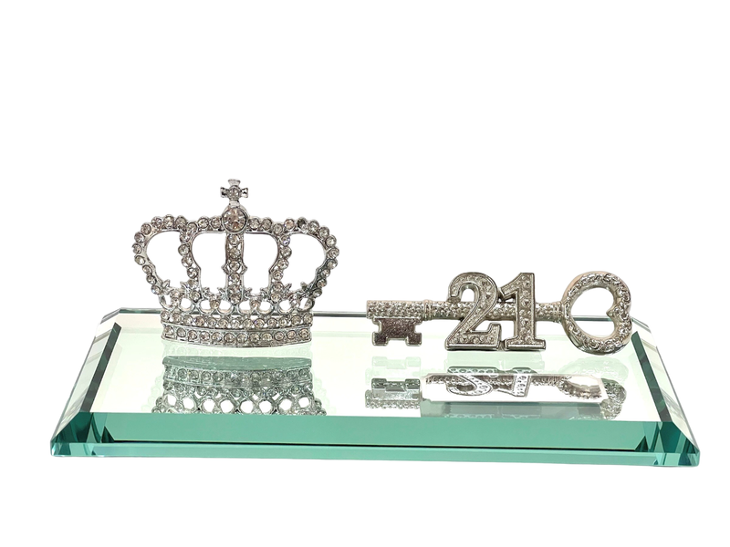 21st Key Ladies Diamant Silver Crown And Metal Key