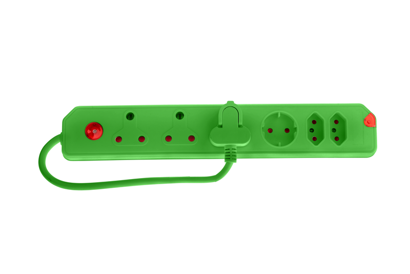 Electricmate 6 Way Multi Plug Over Load - Green