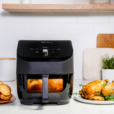 Instant Vortex Plus 6-in-1 Air Fryer with ClearCook & OdourErase