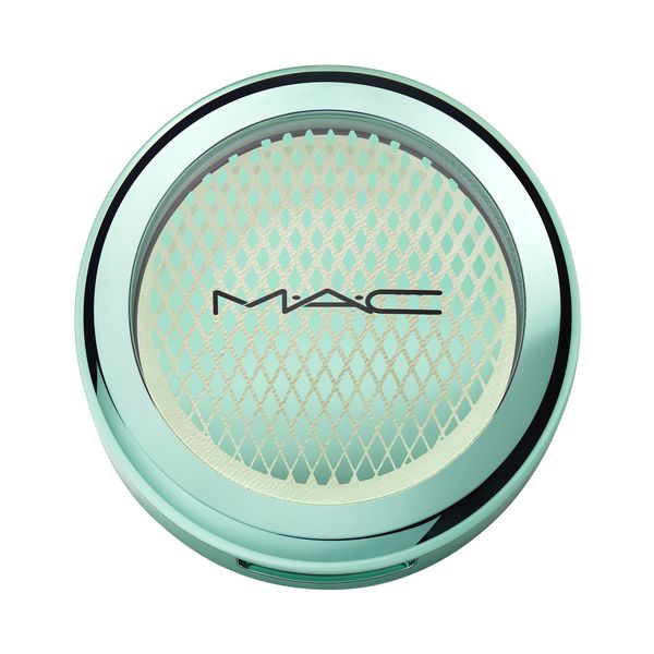 MAC Presents and Future Bounce &amp; Gleam Highlighter