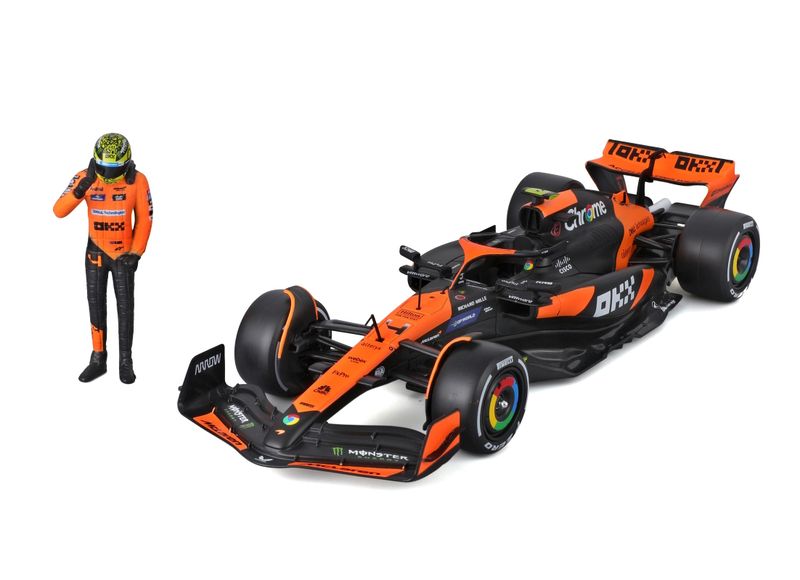 Bburago 1/24 McLaren F1 MCL38 2024 with Driver figurine #4 L.Norris (23cm)