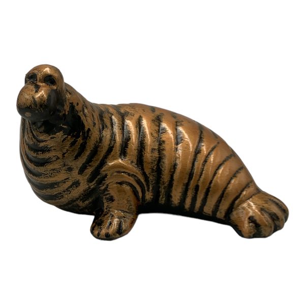 Decor Ceramic 11x19cm Seal Ornament