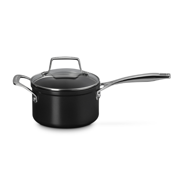 Le Creuset Essential Non-stick Ceramic Saucepan