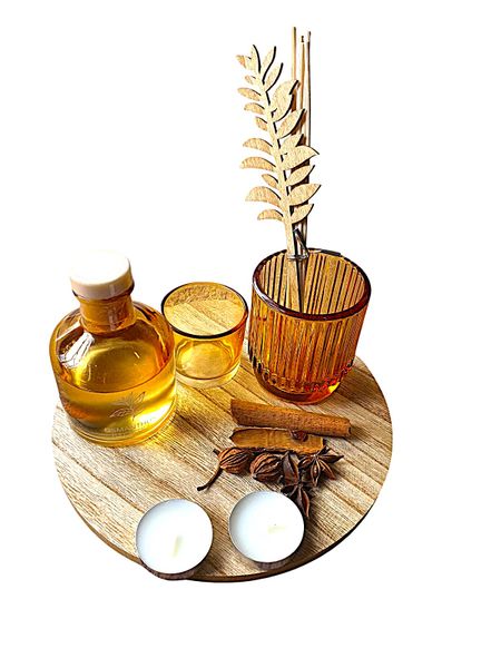 Othmanus Back Tea Fragrance Sinamon and Satr Ansie with Wooden Base