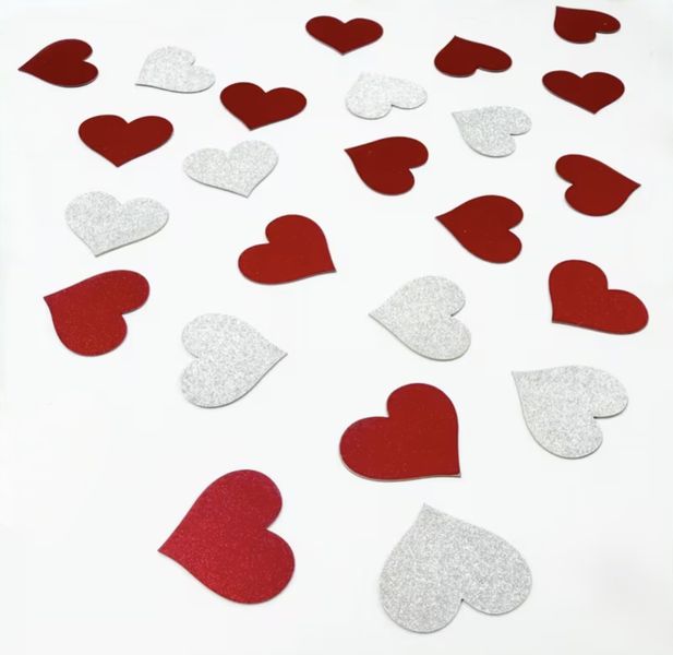 100 pieces Valentines hearts confetti - Silver &amp; Red