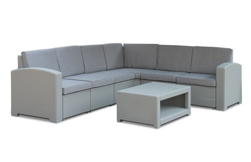 Finery - Santa Monica Corner Suite