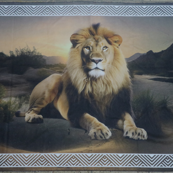 Safari Lion Beach Towel - 180 x 100 cm African Wildlife Geometric Design