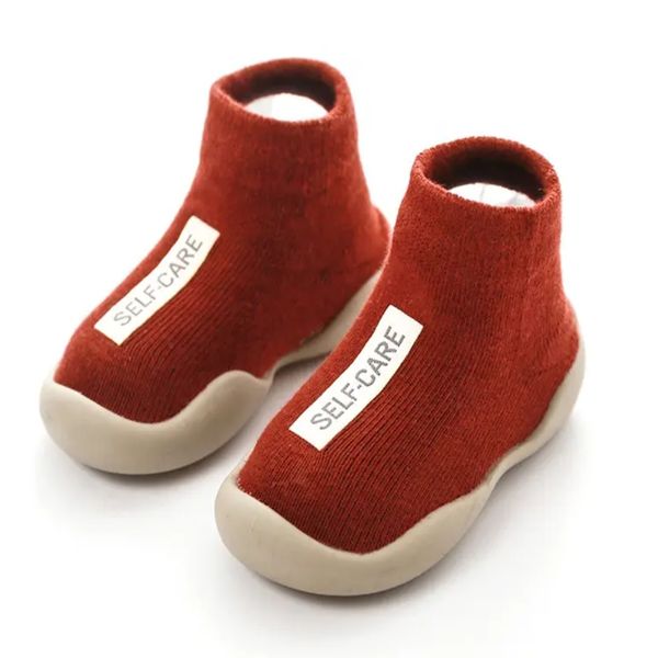 Socks With Rubber Soles For Your Baby - Red