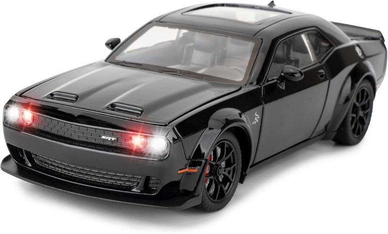 1/24 Dodge Challenger Hellcat Model Car, Zinc Alloy Pull Back Toy car