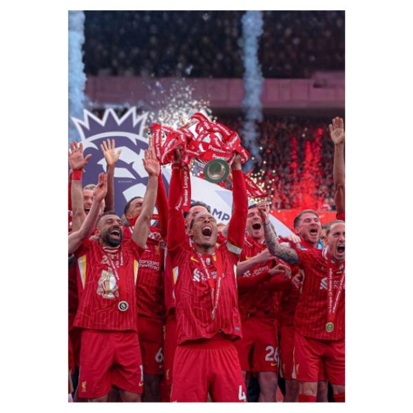 Liverpool Trophy Lift Poster - A1