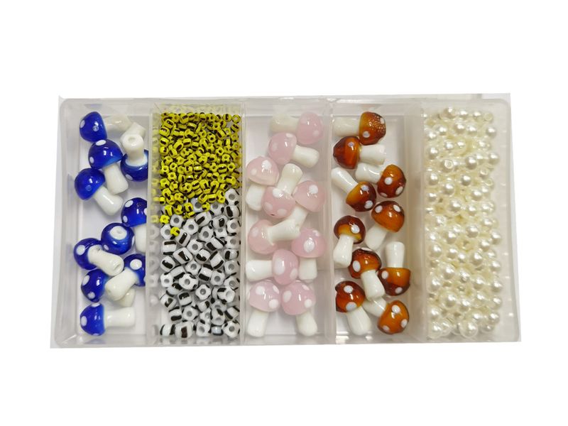 BEAD COOL - Beading KIt - Justin Bieber Necklace Design Green Mushroom