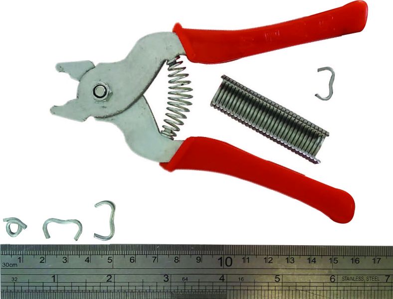 Set Of A18 Plier And 1 000 Hog Rings