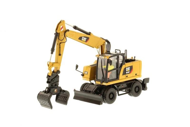 Diecast Masters 1/50 CAT M318F Wheeled Excavator Diecast Model