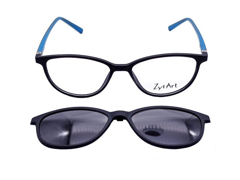 On Polarized Sunglasses: Aida image