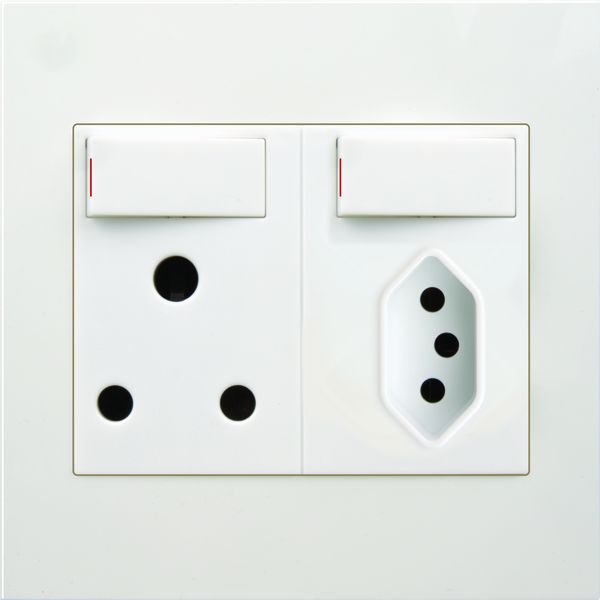 DENA, 1x16A, 1xIEC 4x4 Socket