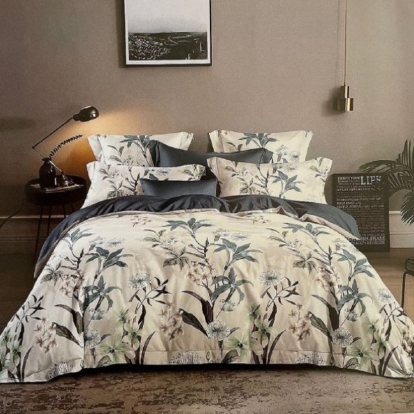 Soft Touch Embellished Six Pc's Duvet Cover Set Green &amp; White