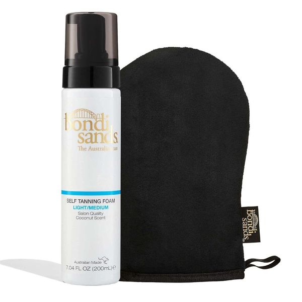 Bondi Sands Light/Med Self Tanning Foam Kit (1 x Tanning Foam +1 Mitt)