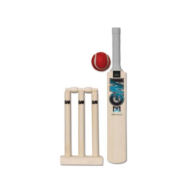 Miniature GM Diamond Cricket Set