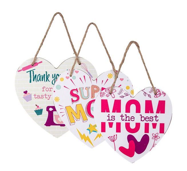 Plaque Sign Heart 18cm x 18cm Mom (3 Pack)