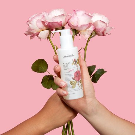 mamonde petal spa oil to foam cleanser