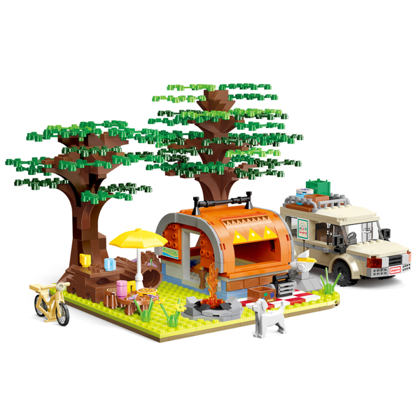 Cogo - Building Block Set - Ultimate Caravan Camp - 770 Pieces