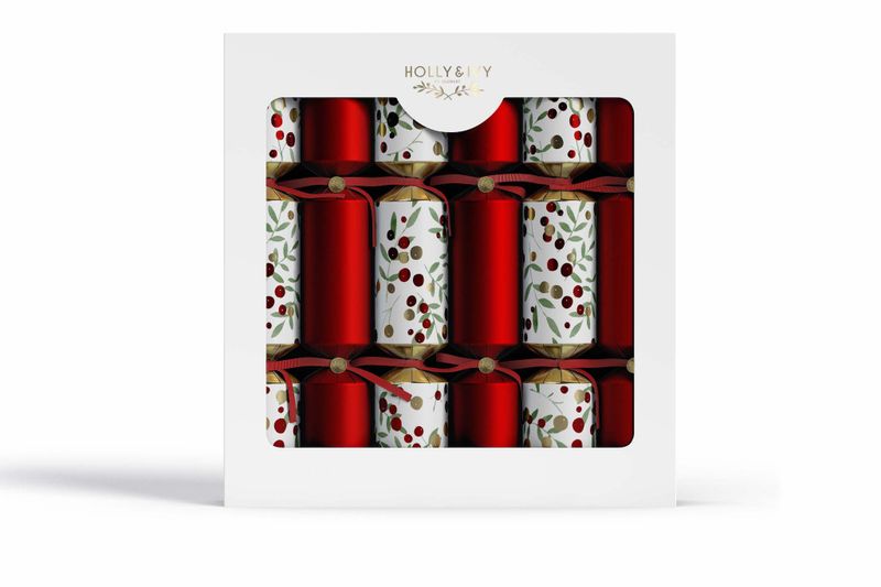 Luxury Traditional Berries Christmas Crackers