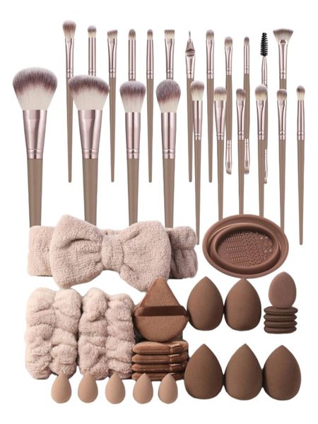 46 Piece Complete Makeup Tool Set With Premium Synthetic Brushes - Brown