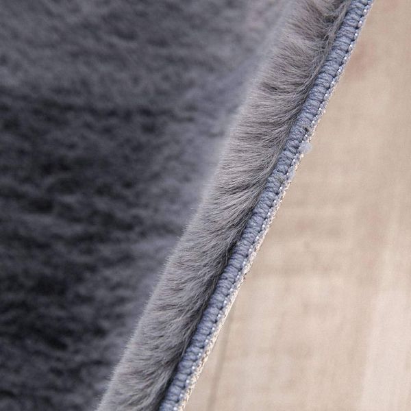 Fluffy warm/soft rug carpet(1.4M X 2.0M)