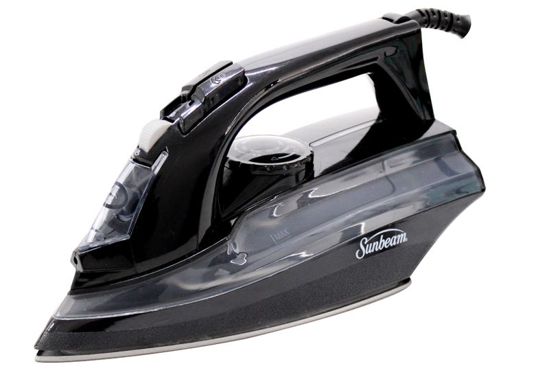 Sunbeam 1600W Lightweight Steam Dry &amp; Spray Iron - SSI-019B