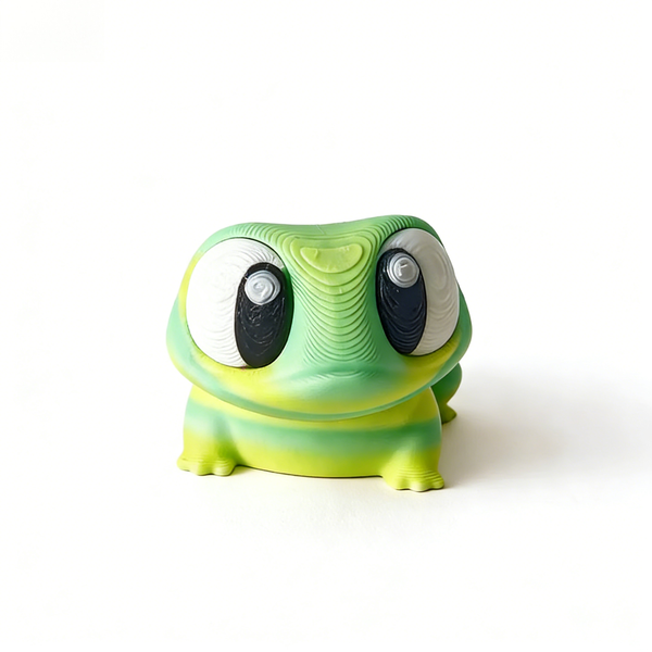 3D-Printed Cute Big-Eyed Frog Model Toys