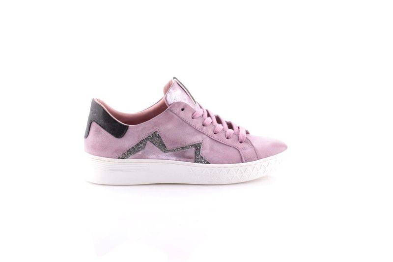 Women's Leather Sneaker