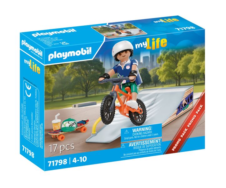 Playmobil My Life - Skateboard with Ramp Playset - 17 Piece