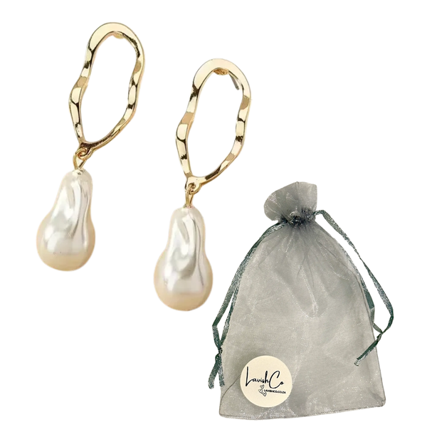 Lavish Co - Women's Earrings - Elegant Golden Faux Pearl Drop Earrings