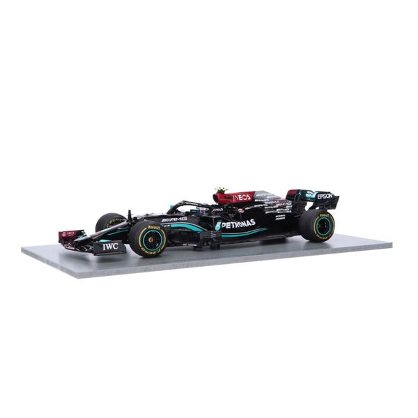 Spark-1/18th Mercedes-AMG W12 E- Valtteri Bottas