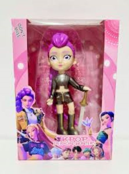 Hunters Collectible Action Figure