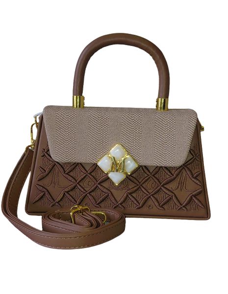 Ladies Classic Crossbody Handbag
