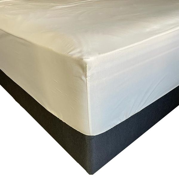 House of Hamilton - T200 Fitted Sheet - Cream