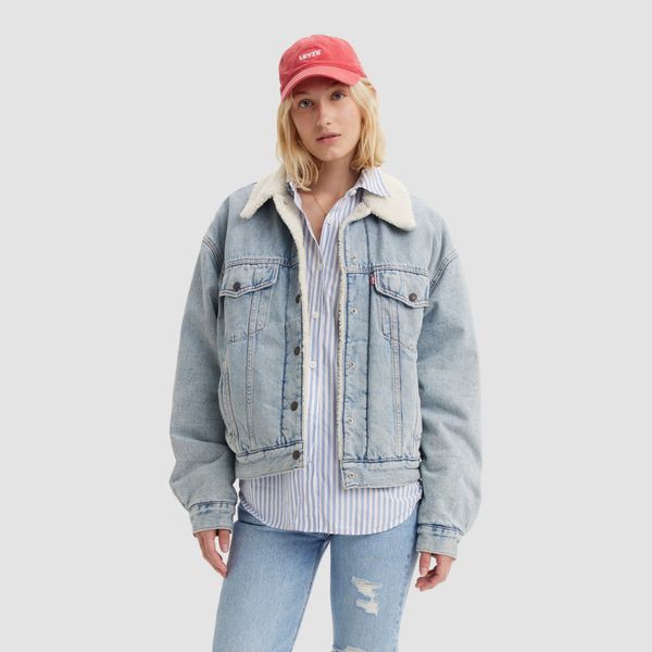 Levi's® Women's '90s Sherpa Trucker Jacket- Light Indigo - Worn In